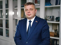 Поздравление Министра промышленности Республики Беларусь А.Е.Кузнецова с наступающим Днём женщин!